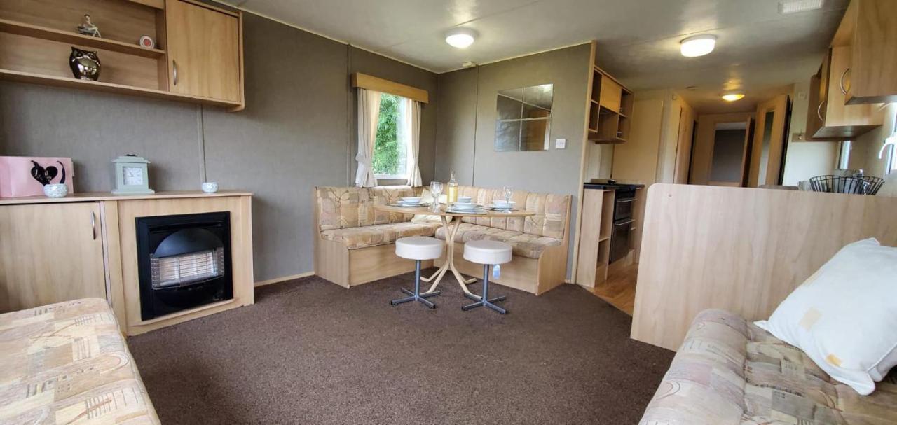 Cosy Caravan In Rhyl North Wales Esterno foto